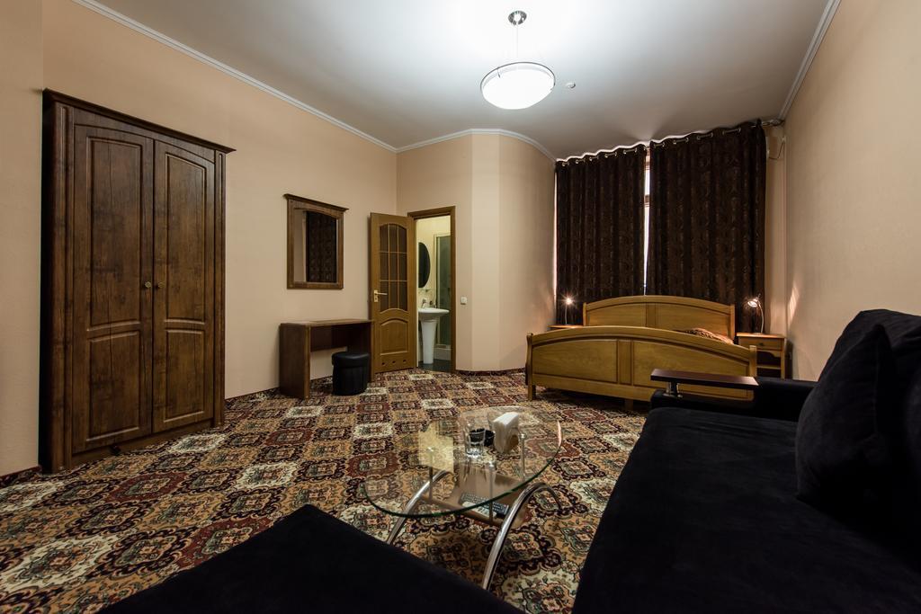 Premium Hotel แชร์นิฟซี ห้อง รูปภาพ