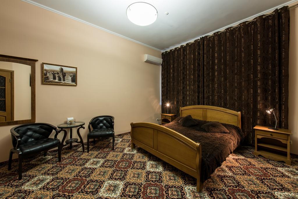 Premium Hotel แชร์นิฟซี ห้อง รูปภาพ