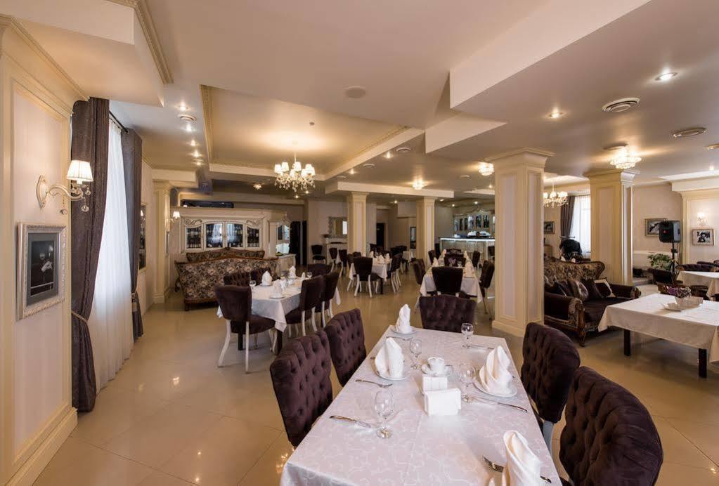 Premium Hotel แชร์นิฟซี ภายนอก รูปภาพ